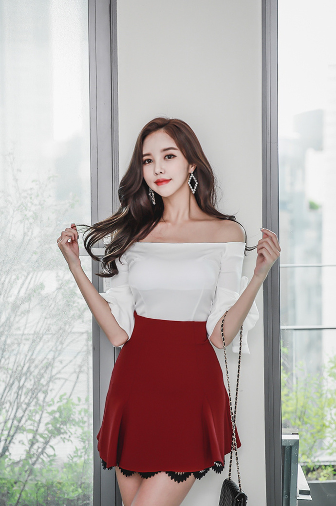 清纯美女红色短裙清纯图片 7
