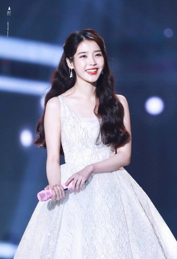 韩国美女明星iu李知恩仙女图片 2