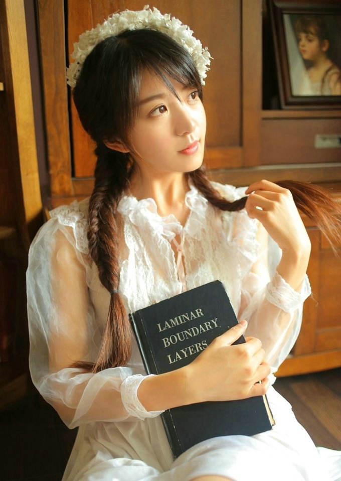清纯美女大眼麻花辫清纯写真 2