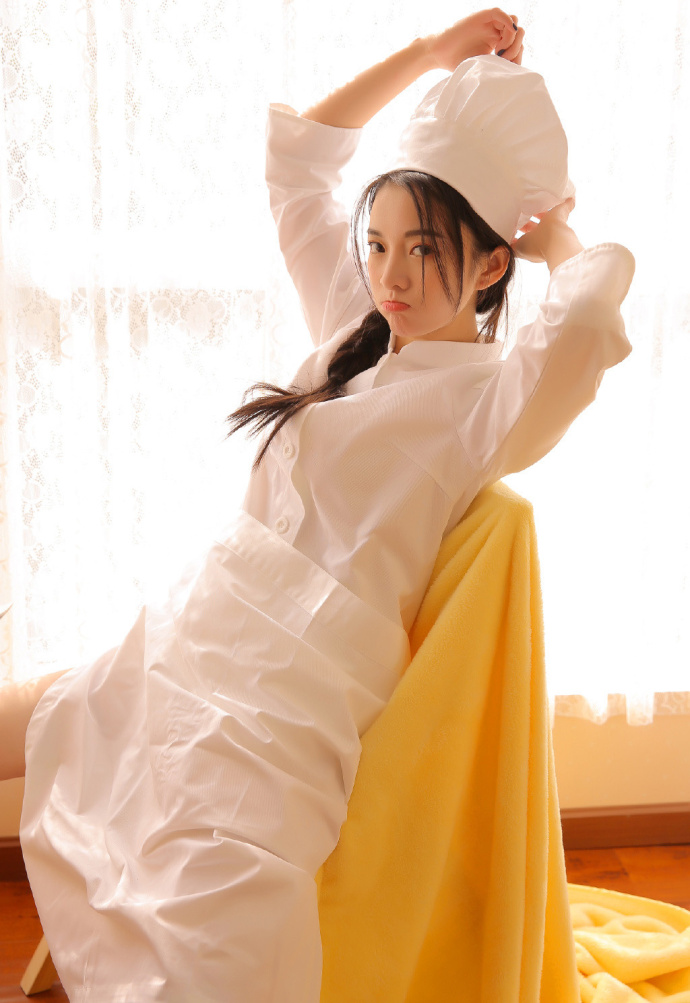 风情尤物美女酥胸长腿诱惑日本和服性感写真 ​ 3