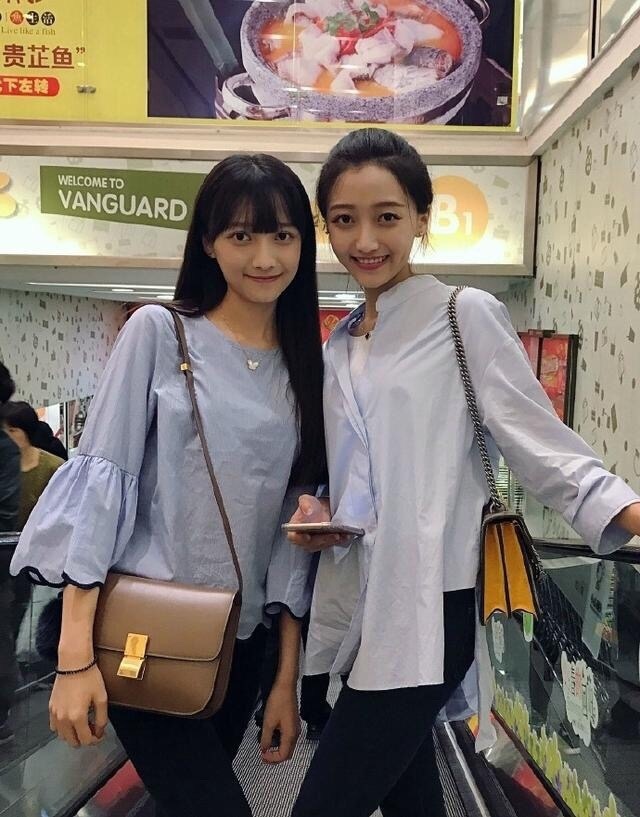 中山大学校花一对高颜值双胞胎姐妹花清纯图片 2