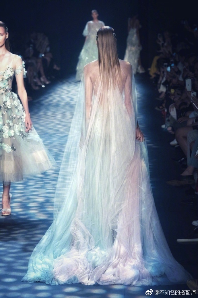欧美时尚Marchesa Spring 2017 RTW梦幻仙裙图片 7