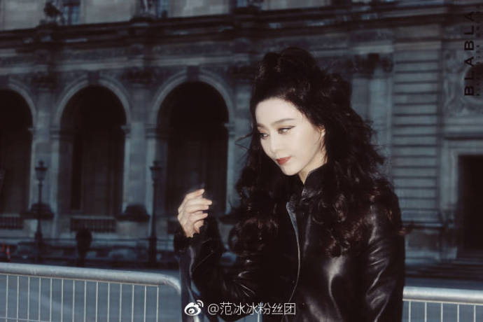青岛美女明星范冰冰巴黎时装周摩登范儿看路易 6