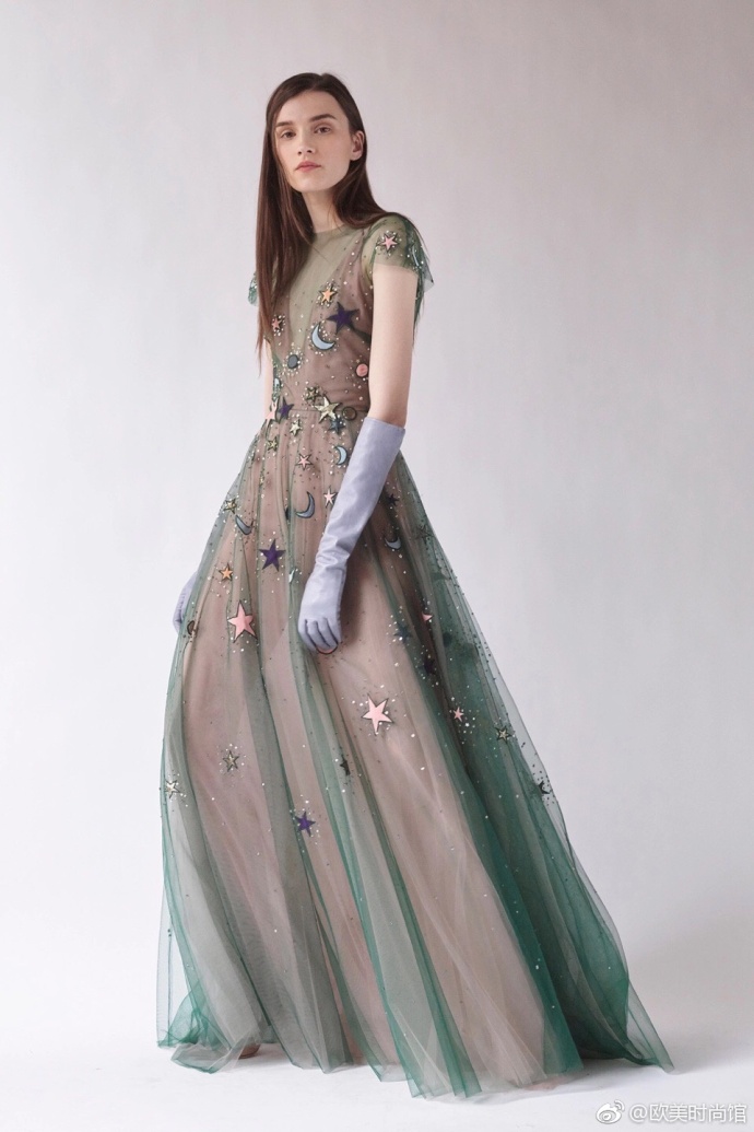 欧美时尚品牌Reem Acra雷姆&middot;阿克拉2018纽约秋冬高