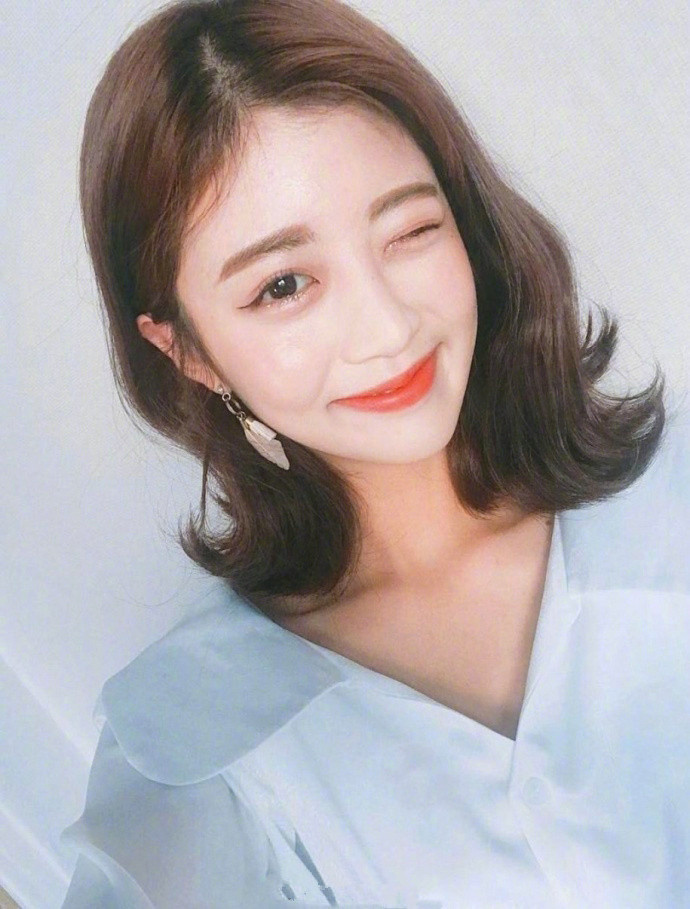 37分外翘蛋卷中长发甜美系小仙女必备哟 9