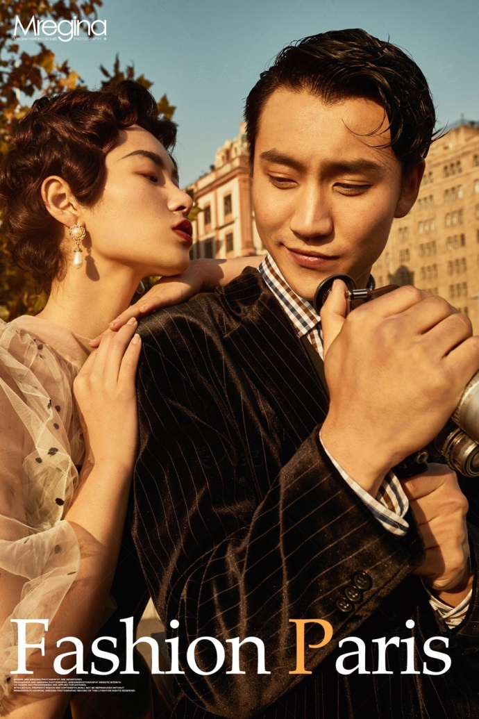新婚夫妻复古婚纱图片 5