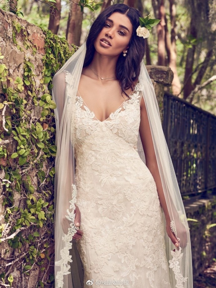 澳大利亚的婚纱品牌Maggie Sottero婚纱礼服图片 7