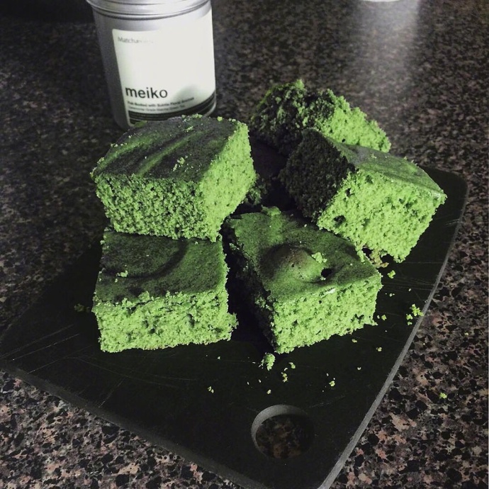 抹茶味的糕点图片 6