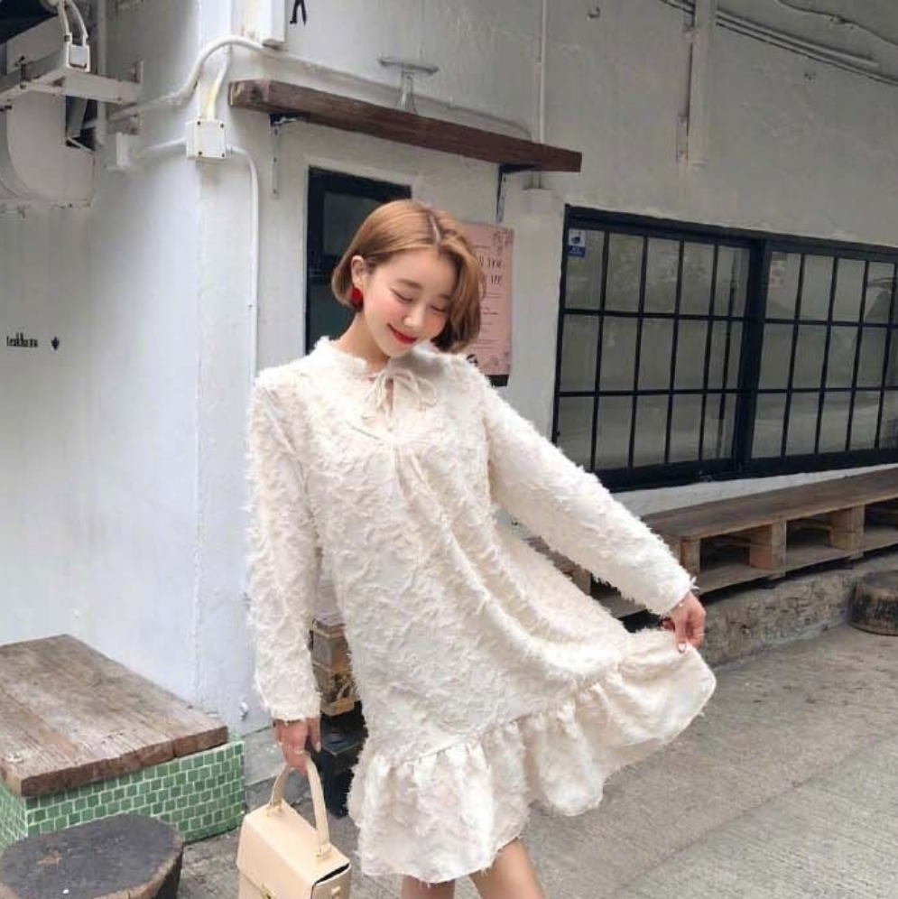 精致小女人穿搭示范look 10