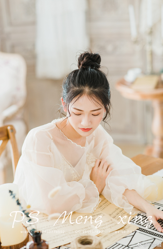 清纯美女白色纱裙轻盈又柔美唯美写真 7