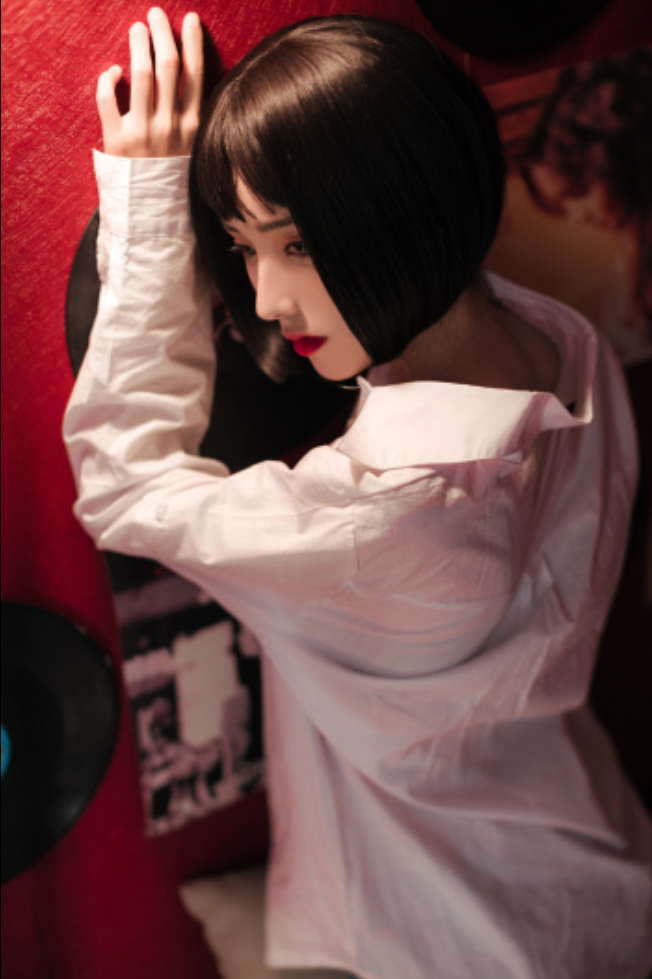 性感美女模特AAAyu啦啦白衬衫搭配大红唇诱惑福利 7