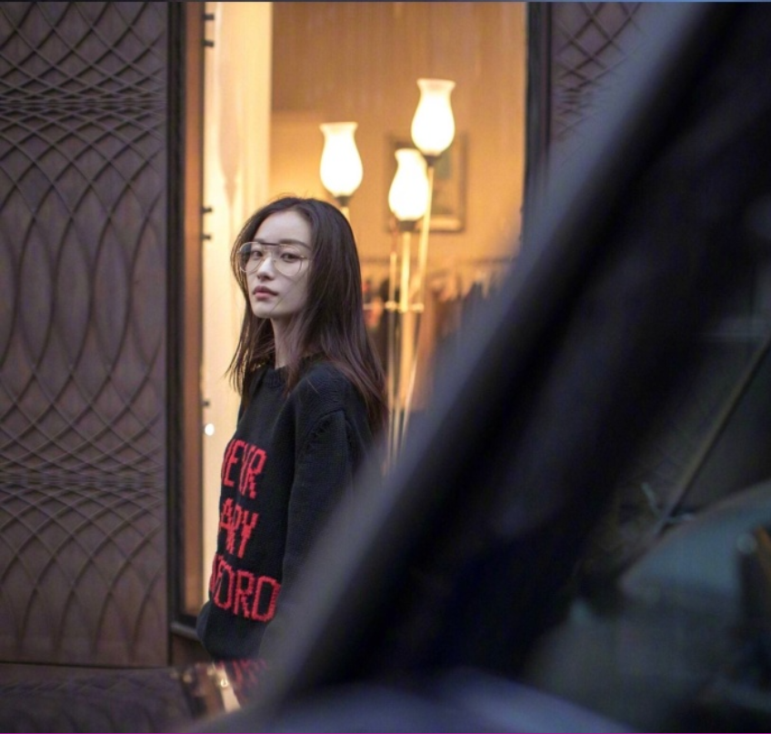 大眼美女明星倪妮&times;GUCCI教科书式的街拍舒服却不 2