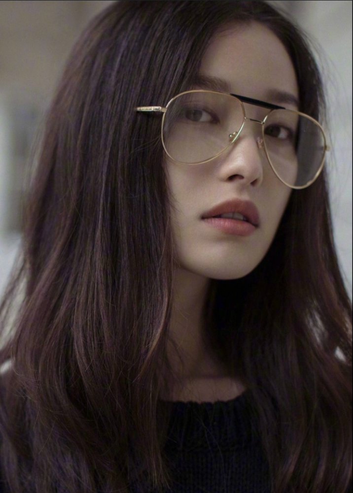 大眼美女明星倪妮&times;GUCCI教科书式的街拍舒服却不 5
