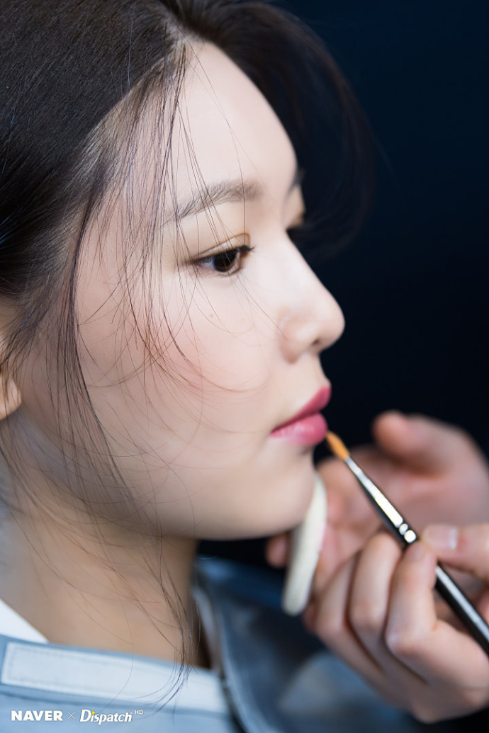 韩国女团少女时代成员秀英帅气图片 7