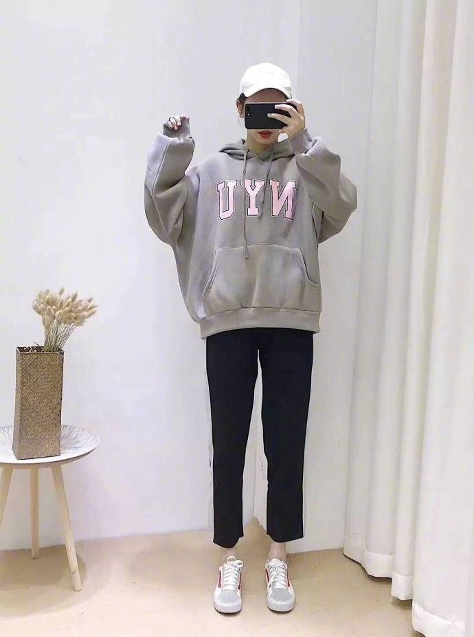 清新可爱少女内搭穿衣搭配参考look 3