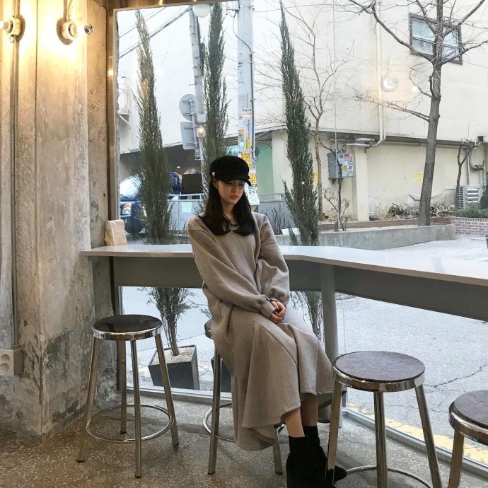 半轻熟小女人穿搭示范look 5