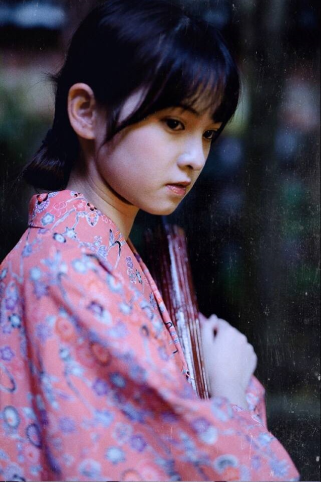 可爱美女日系和服唯美写真 4