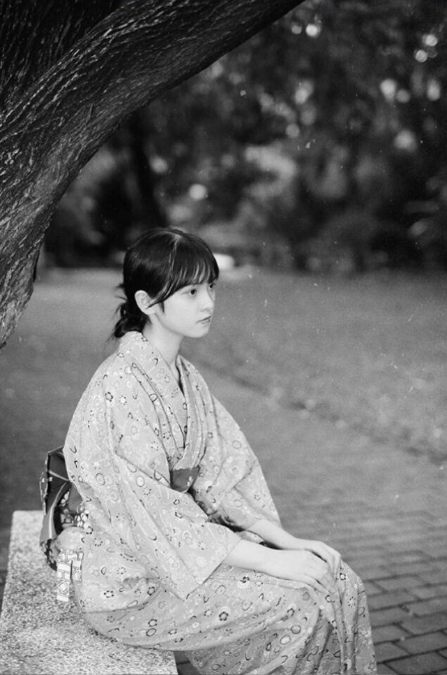 可爱美女日系和服唯美写真 6