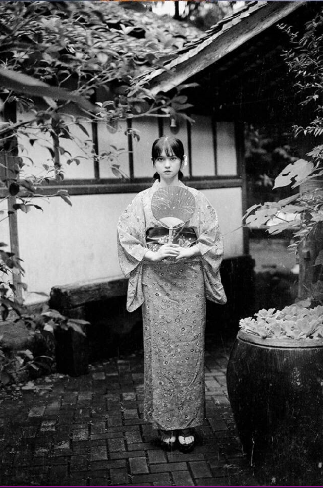 可爱美女日系和服唯美写真 10