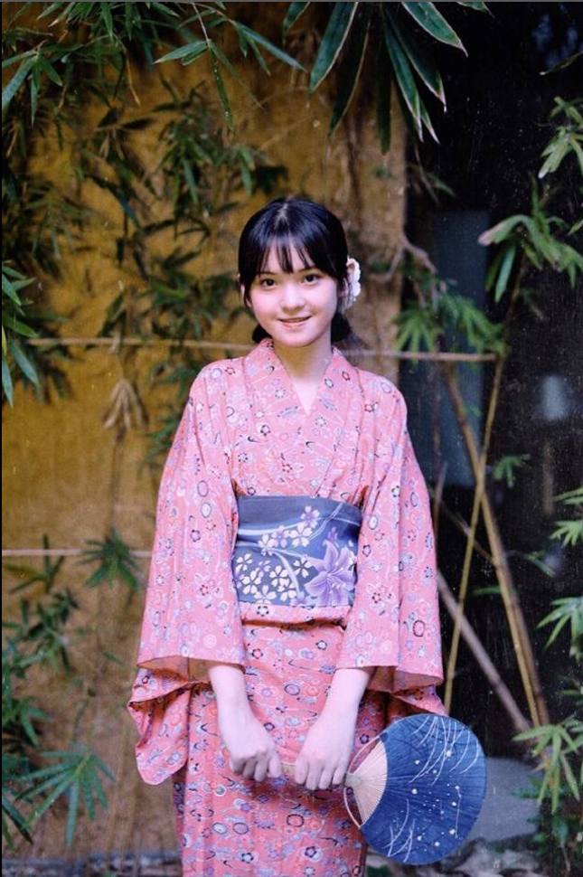 可爱美女日系和服唯美写真 12