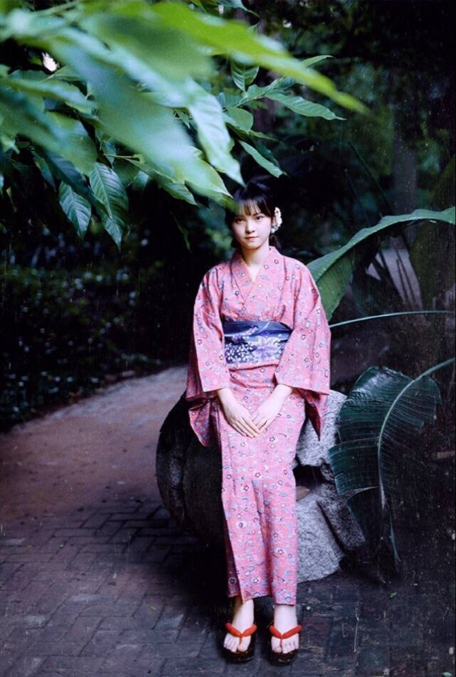 可爱美女日系和服唯美写真 14
