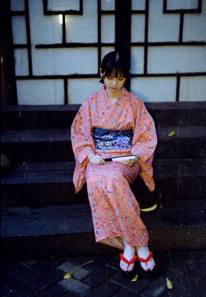 可爱美女日系和服唯美写真 25