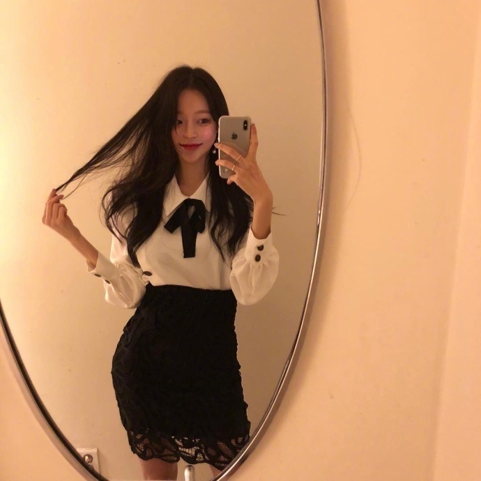 女人味十足的半熟搭配范本 4