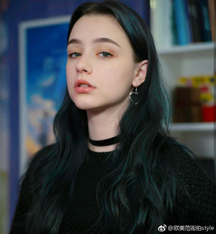 欧美美女18岁的俄罗斯博主taaarannn美颜图片 7