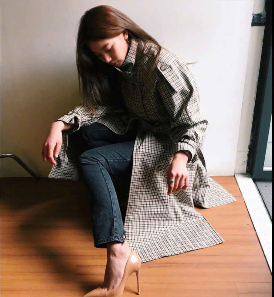 韩国美女模特李圣经私服穿搭图片 8