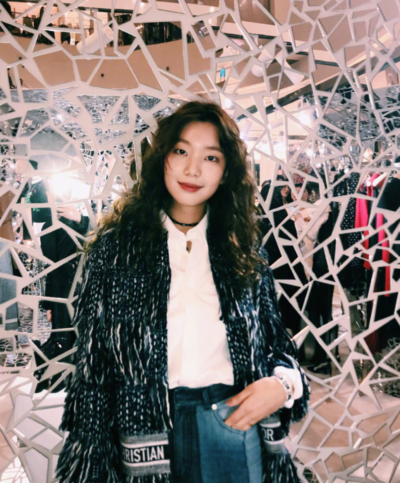 韩国美女模特李圣经私服穿搭图片 12