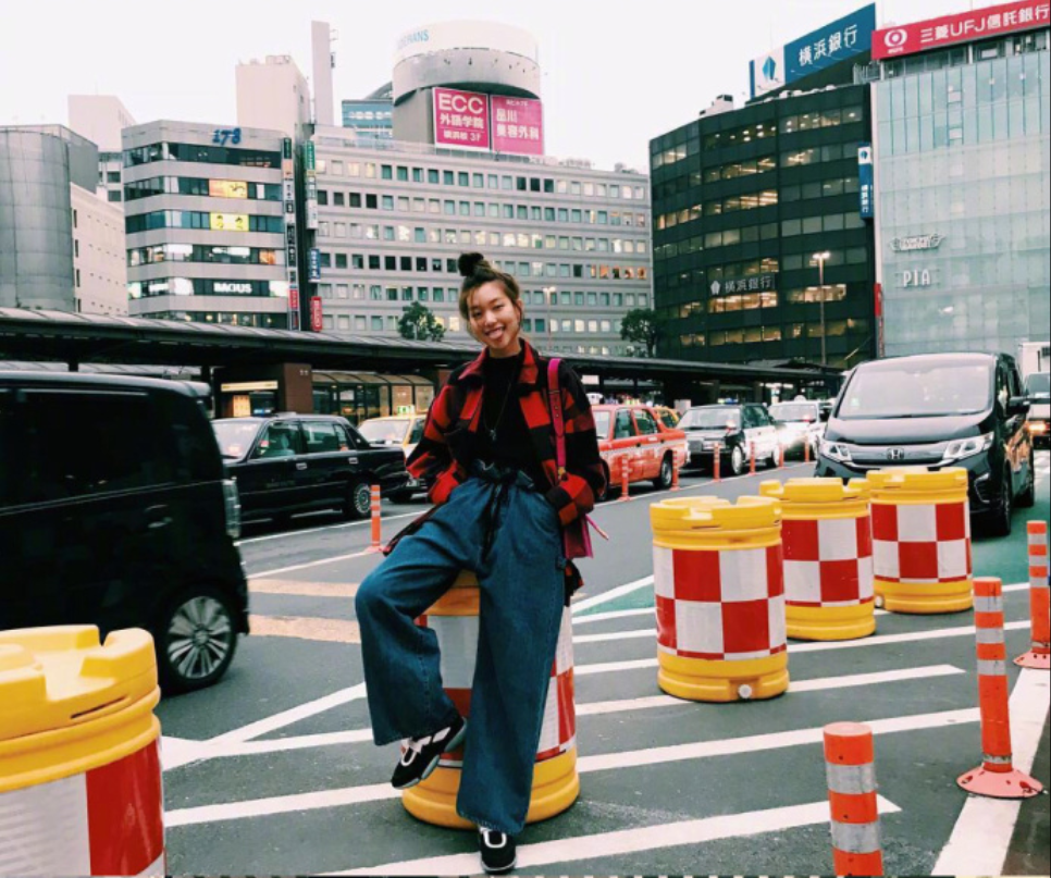 韩国美女模特李圣经私服穿搭图片 17