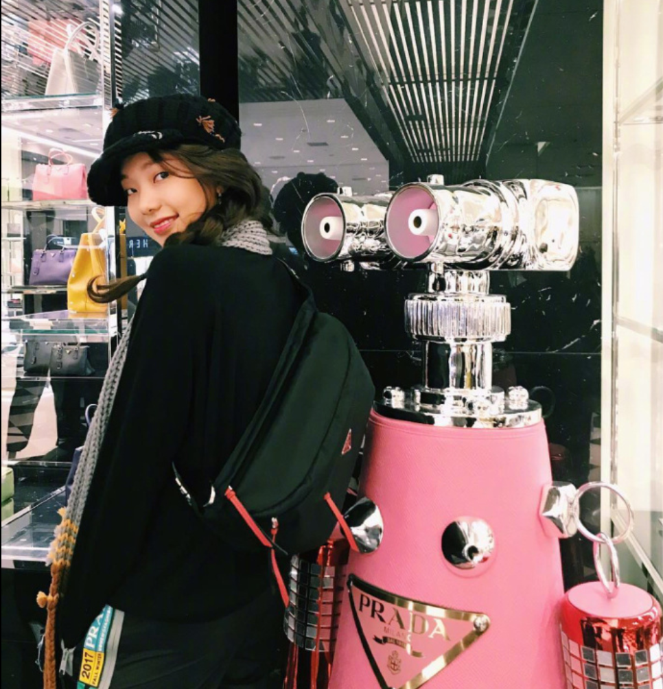 韩国美女模特李圣经私服穿搭图片 18