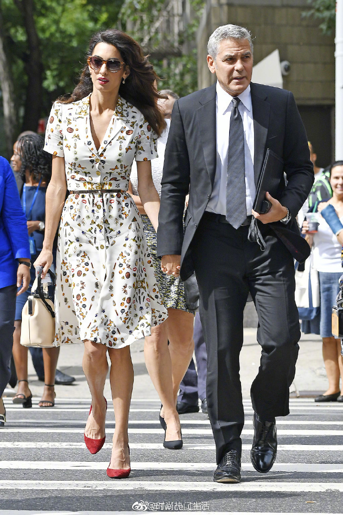 欧美美女明星Amal Clooney新职场独立女性穿衣典范 9