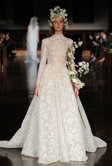 Reem Acra Bridal Spring 2019戴花冠的新娘婚纱礼服图片 5