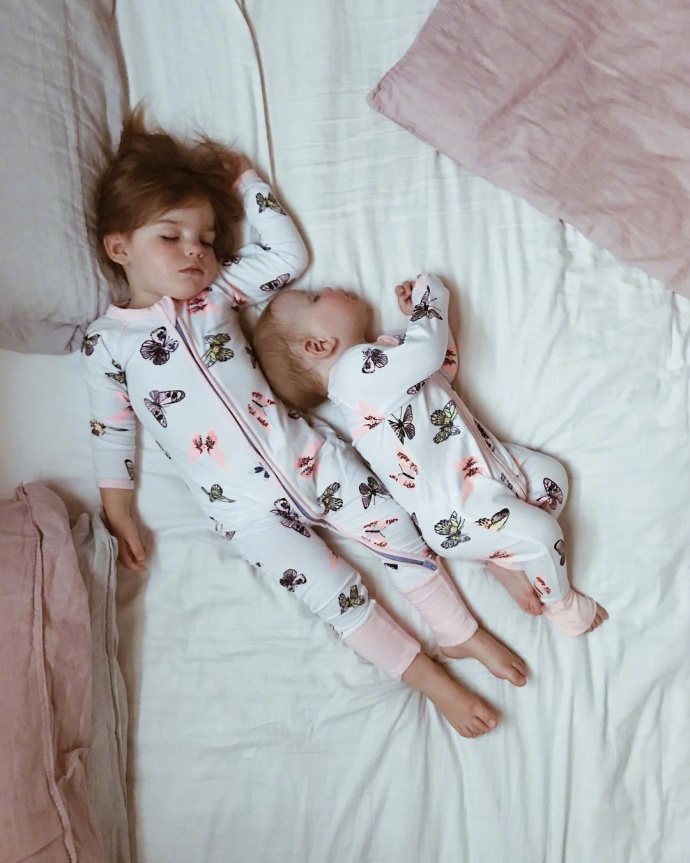 萌娃萌图_Have a sweet dream