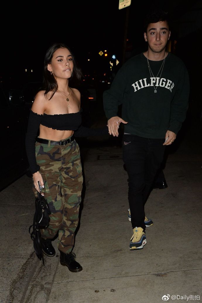 欧美美女明星啤酒妹Madison Beer 和男友在西好莱坞 7