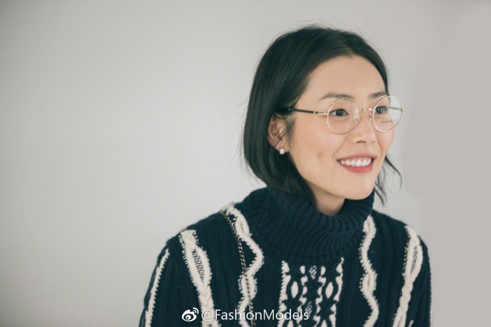 国际超模刘雯 CHANEL COCO CRUSH戒不掉珠宝展独家美 9