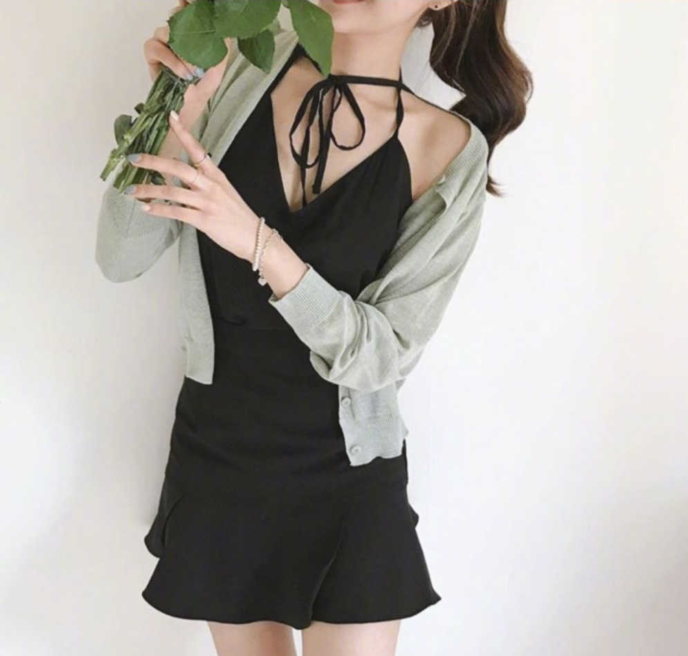 清纯美女的小性感风裙装穿衣搭配参考 6