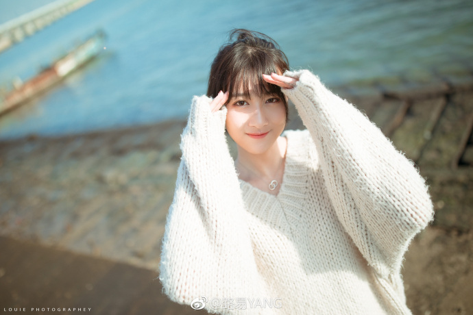 清纯美女模特逃过死亡唯美写真 2