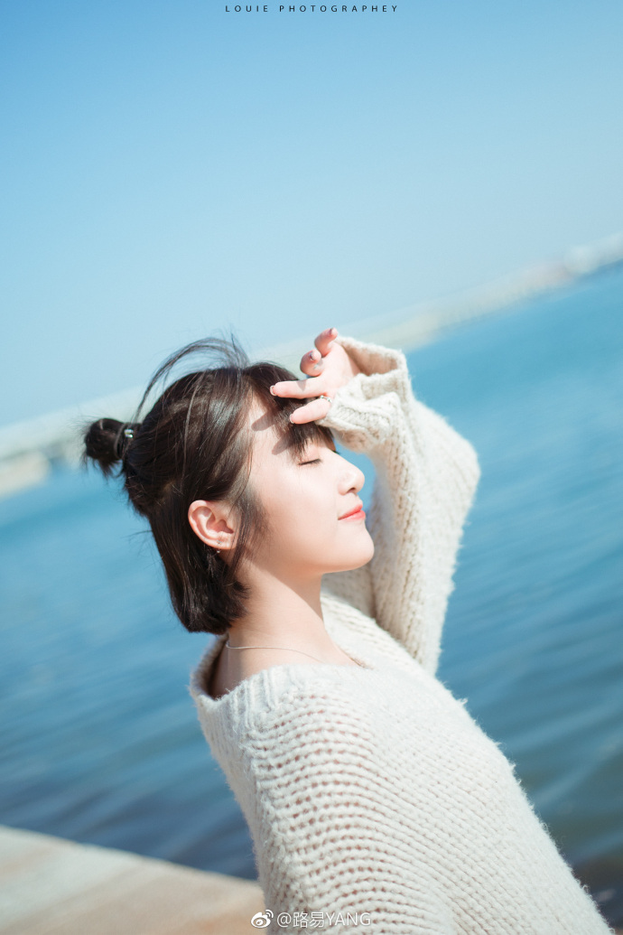 清纯美女模特逃过死亡唯美写真 8
