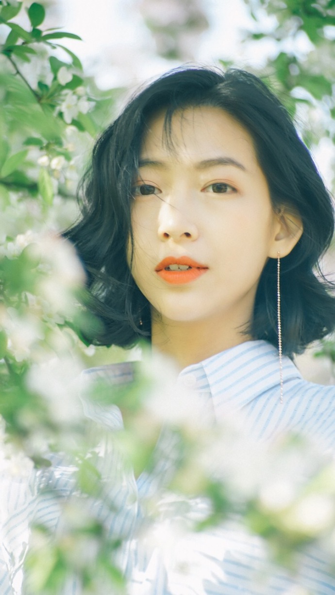 美女主持人温雅春日唯美樱花写真曝光 9