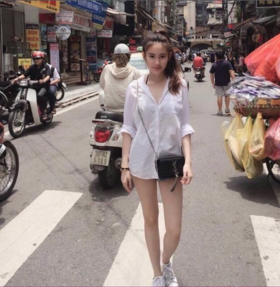 越南美女气质街拍身材也超棒 17