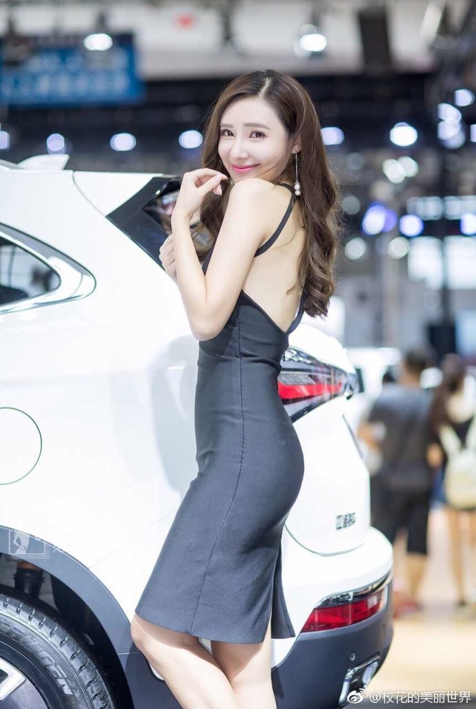 东北大学校花辛灵性感图片