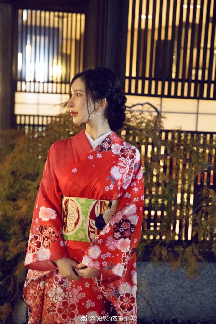 性感美女咪娜日本和服写真 6