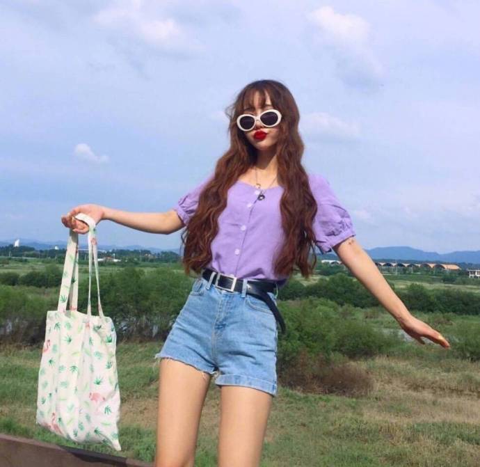 有自己的穿衣风格的妹子搭配LOOK ​ ​​​ 6