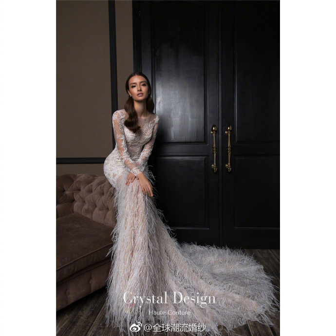 乌克兰顶尖婚纱品牌CrystalDesign2018端庄典雅的鱼尾 2