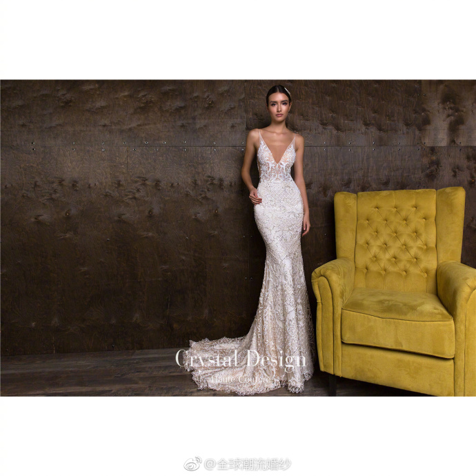 乌克兰顶尖婚纱品牌CrystalDesign2018端庄典雅的鱼尾 4
