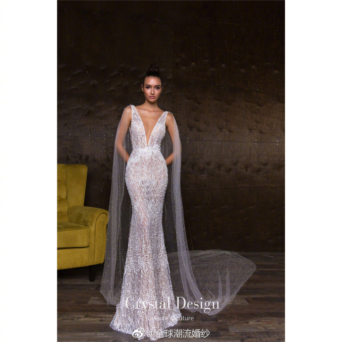 乌克兰顶尖婚纱品牌CrystalDesign2018端庄典雅的鱼尾 9