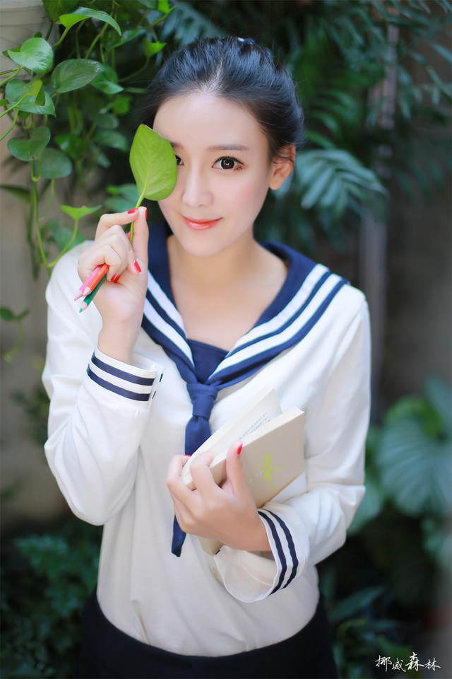 清纯美女李喆养眼美图 5