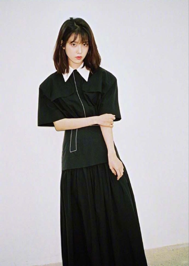 韩国肤白貌美的小仙女李智恩IU十周年DAZED画报图 3